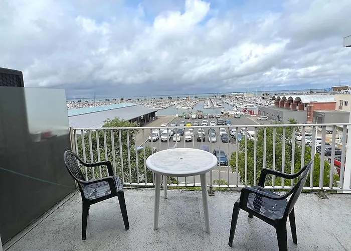 Du Port D'arcachon * Αρασόν